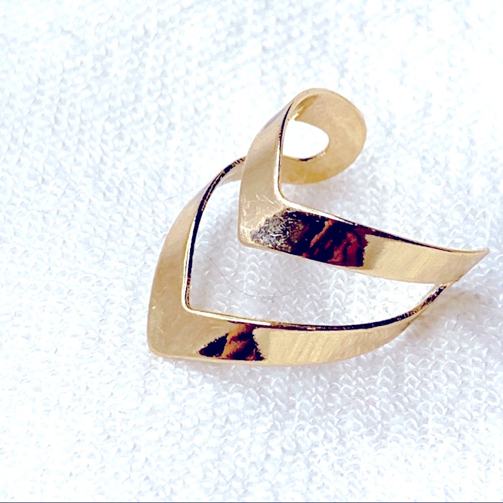 ❣️$25/3❣️ Gold Plated Rhinestone 2 Ring Set - Picture 6 of 10